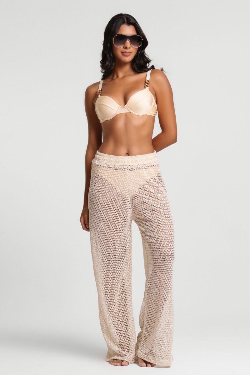 Calça de renda